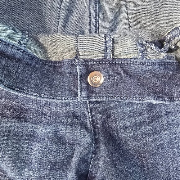 Abercrombie Kids Girls Pull On Jean Legging 15/16 Dark Wash Factory‎ Distressed - Picture 12 of 15